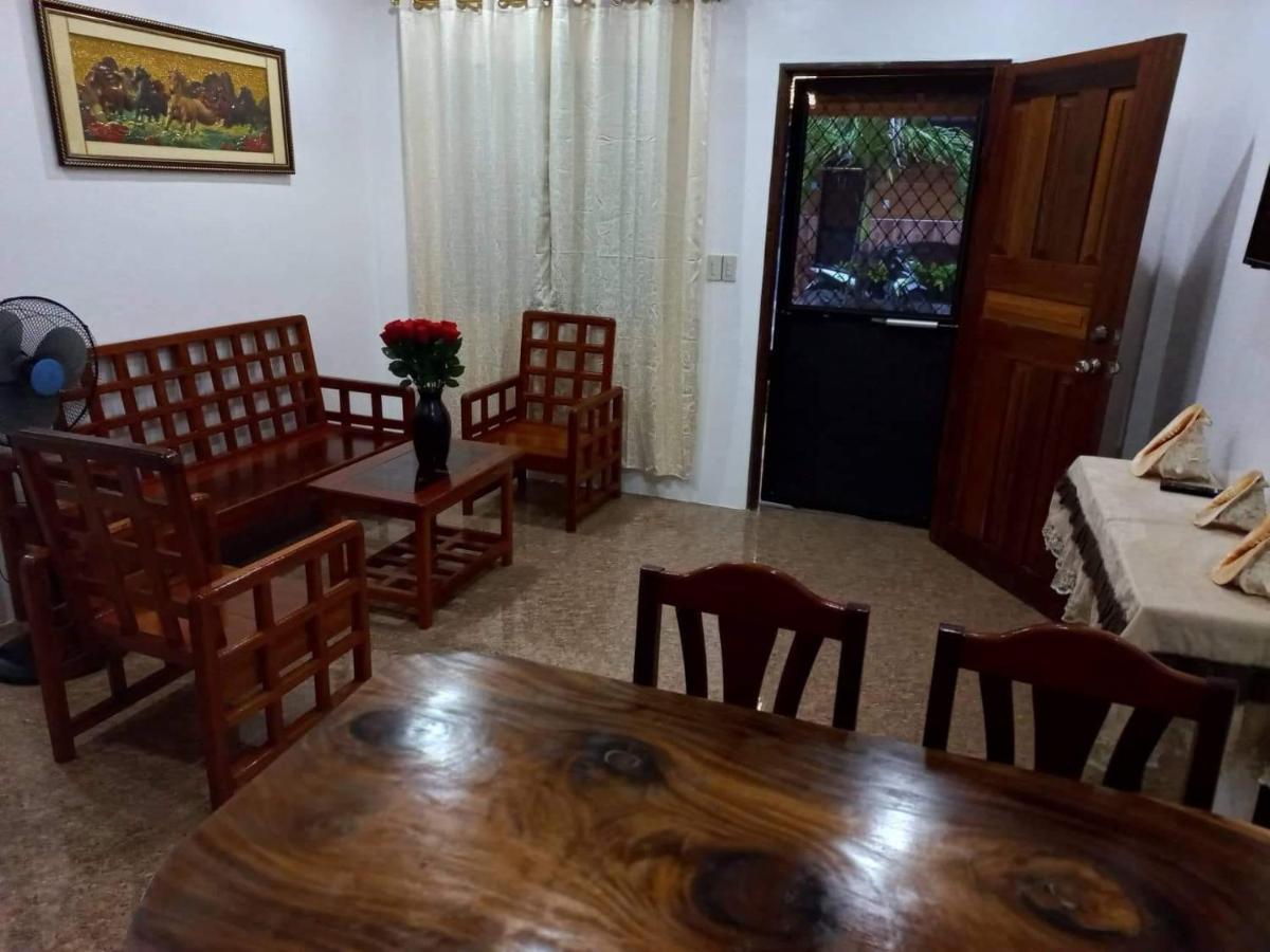 Foxtail Guesthouse Siargao General Luna  Ngoại thất bức ảnh